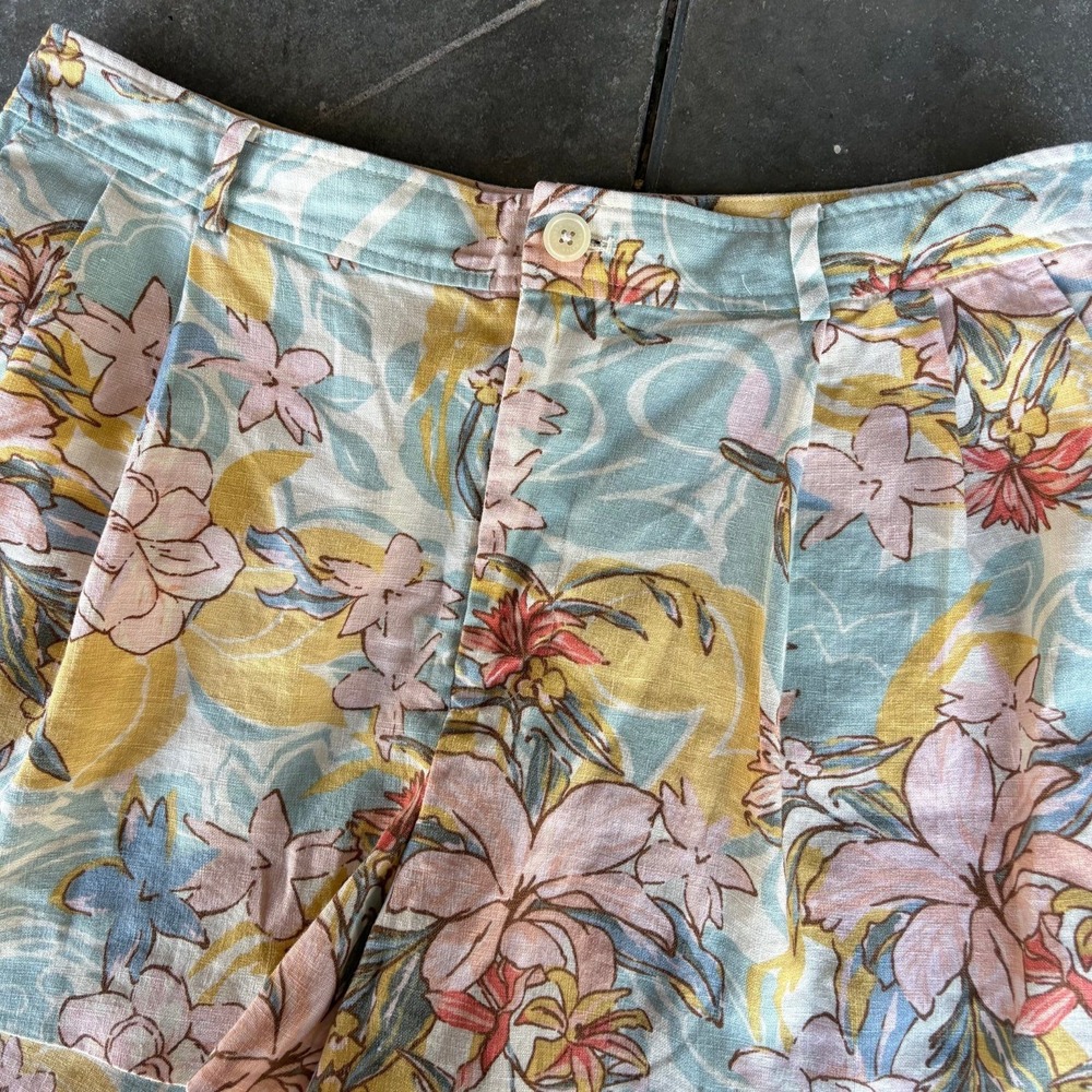 Lauren Ralph Lauren 100% Linen Shorts Women's 10P Floral Print Vacation Summer - Picture 3 of 9